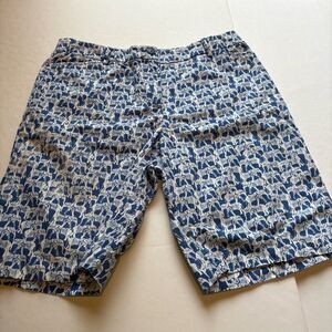 Talbots Women's Blue and White Elephant Patterned Bermuda Shorts Size 10